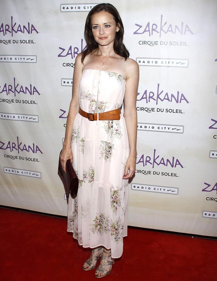 Alexis Bledel wearing a dress from Twelfth Street by Cynthia Vincent