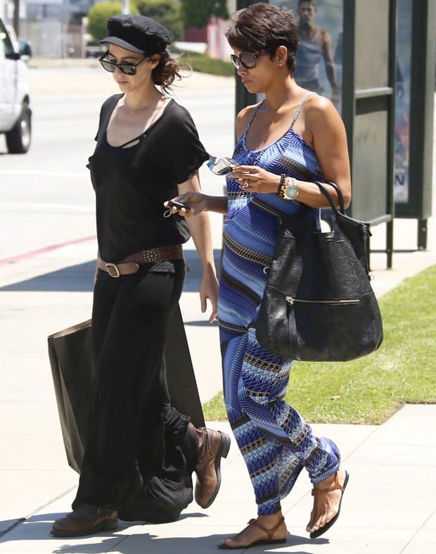 Pregnant Halle Berry with a grown-out short hairdo in a Heartloom "Olivia" dress