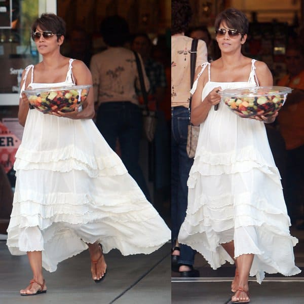 Newlywed Halle Berry with a big bowl of fruits from a local supermarket