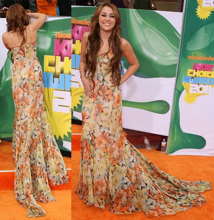 Miley Cyrus looked flawless in a Dolce & Gabbana gown at Nickelodeon's 2011 Kids Choice Awards