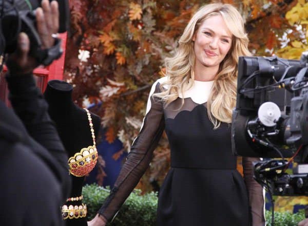 Candice Swanepoel looked stunning in a Valentino dress