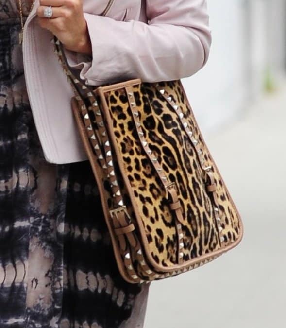 Ashley Tisdale's hands-free Valentino sling bag