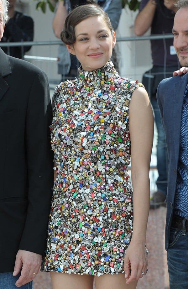 Marion Cotillard rocked a beaded full-length dress that oozed Great Gatsby vibes