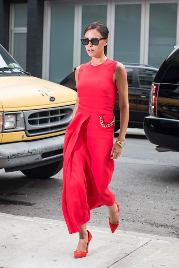 Victoria Beckham shows how to wear solid red from head to toe