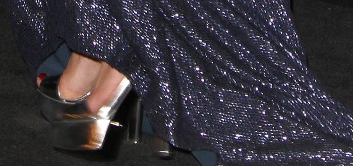 Jennifer Lopez completed her outfit with metallic high heels