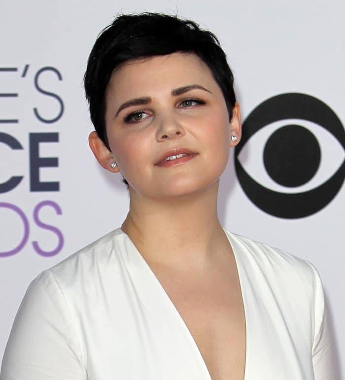 Ginnifer Goodwin in a white Delphine Manivet dress at the 41st Annual People’s Choice Awards
