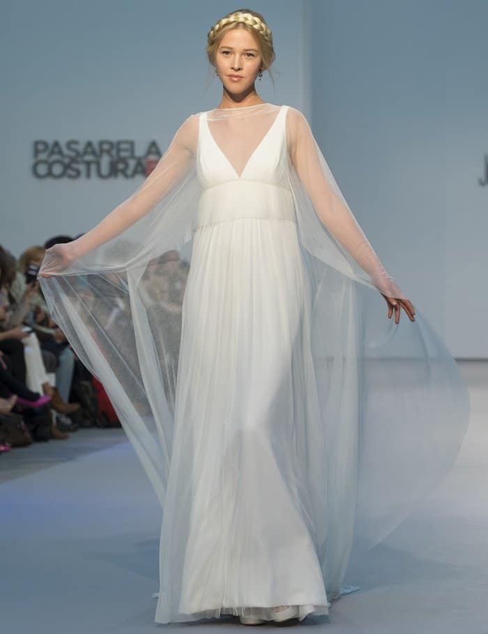 This bridalwear brand is based in Spain and specializes in couture dresses made from the finest Italian fabrics