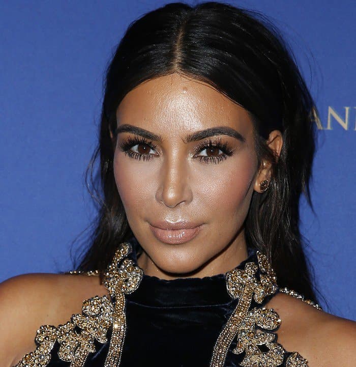 Kim Kardashian showed off her post-baby body on the carpet