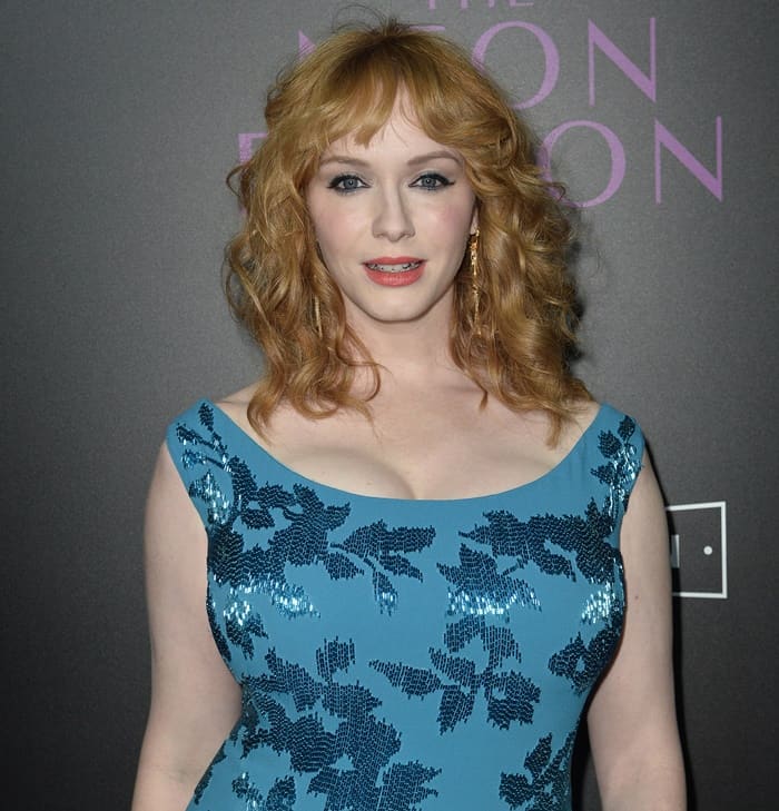 With her vibrant red hair and stunning curves, Christina Hendricks turned heads in a figure-hugging teal sequinned dress from Jenny Packham's Spring/Summer 2015 collection