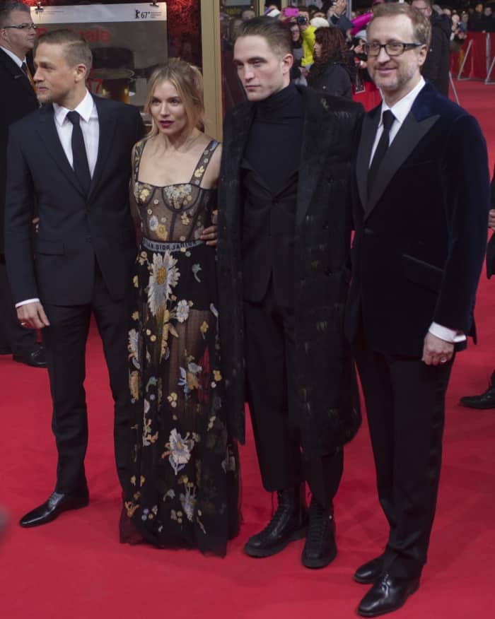 Sienna Miller with co-stars Charlie Hunnam and Robert Pattinson and director James Gray at 'The Lost City of Z' premiere