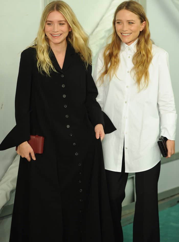 Ashley and Mary-Kate Olsen wearing The Row at the 2017 CFDA Fashion Awards