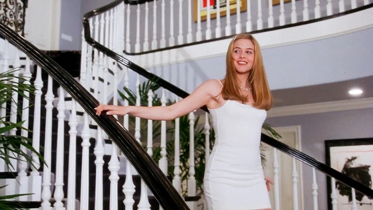 Considered a major fashion moment of the 90s and an inspiration for many fashion enthusiasts, the itty-bitty white slip dress worn by Alicia Silverstone's character Cher Horowitz has become iconic
